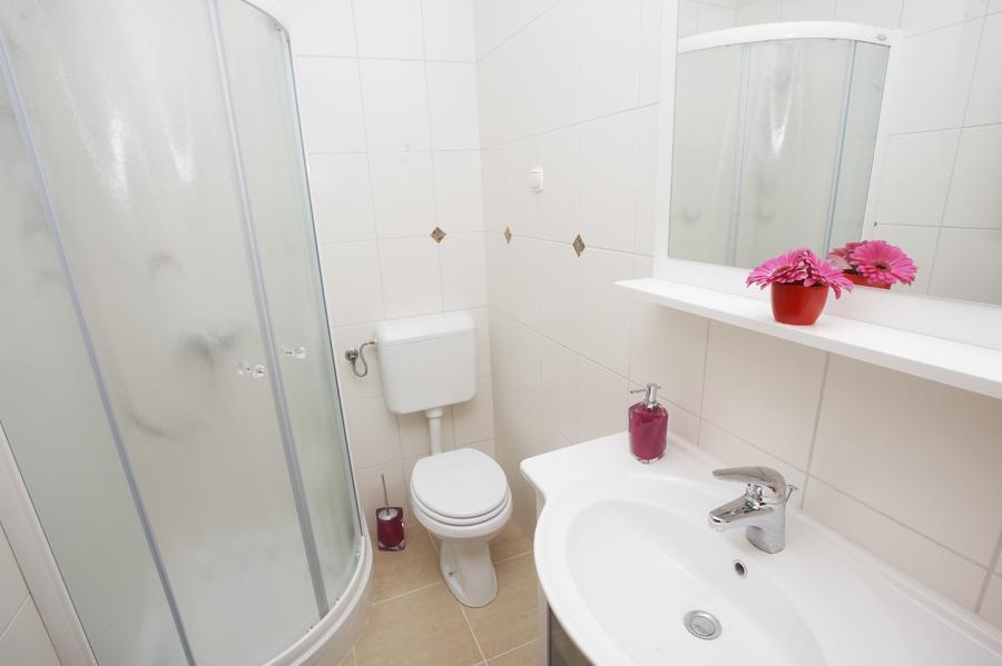Prenocisca Angelin Hram, Tiny Apartments Markovec Ngoại thất bức ảnh